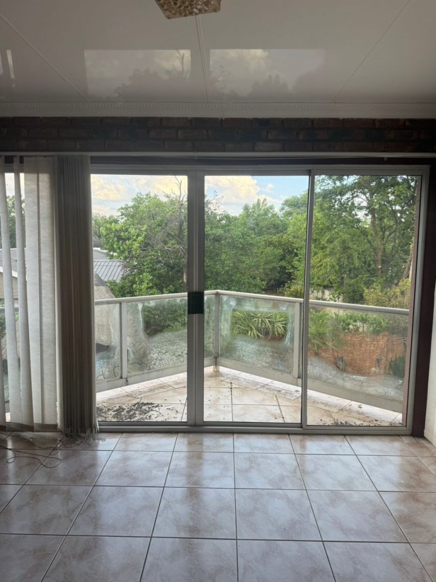  Bedroom Property for Sale in Miederpark North West